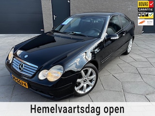 Mercedes-Benz C-klasse Sportcoupé 200 K. climate control| 17 Inch 7spaaks lm Vlg| Cruise-Control