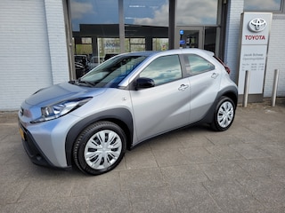 Toyota Aygo 1.0 VVT-i MT Play Airco | Apple CarPlay | Adaptive Cruise