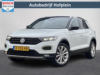 Volkswagen T-Roc 1.5 TSI Sport | Airco | Carplay | Camera | Parkeersensor voor/achter | Winter-pakket | LM velgen | ( Vestiging - Nieuwegein )