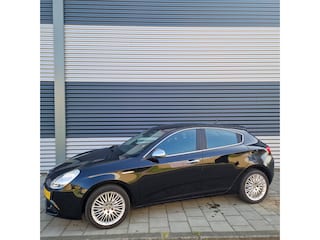 Alfa Romeo Giulietta 1.4 T Progression clima stoelverwarming