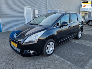 Peugeot 5008 1.6 e-HDi Blue Lease 5p. Automaat NAV.+ Clima Bj:2012 NAP!