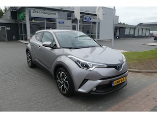 Toyota C-HR 1.8 Hybrid Dynamic ADAPTIVE CRUISE, CLIMA, NAVI, STOEL/STUURVERWARMING, 32.313KM
