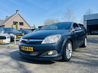 Opel Astra TwinTop 1.8 Cosmo Leder / Windscherm / LM / Airco / Stoelverwarming