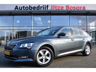 Skoda Superb Combi 1.4 TSi Ambition ECC | Full Map Navi | Telefonie | Carplay | Trekhaak | Sportstoelen | 16 Inch LMV