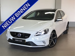 Volvo V40 T4 R-Design | BLIS | Adaptive | Trekhaak