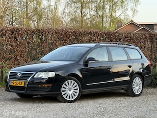Volkswagen Passat Variant 2.0 FSI Trendline Trekhaak / Airco
