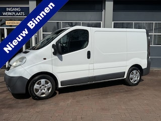 Opel Vivaro 2.0 CDTI L1H1Bj 2011 1e eigenaar !! Airco,Trekhaak,Navi,3pers,Cv Dealer onderhouden