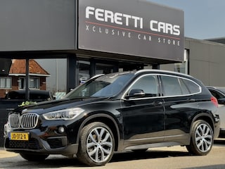 BMW X1 sDrive16d CORPORATE ESSENTIAL. LEDER NAVI AIRCO PARK-ASSIST 19 INCH-M.VELGEN LED PDC