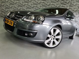 Volkswagen Jetta 2.0 TFSI Sportline*200PK*19inchOZ*Bluetooth