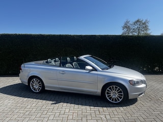 Volvo C70 T-5 SUMMUM Xenon I Leder I Trekhaak