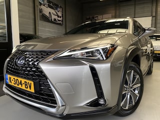Lexus UX 300e Business 54 kWh 1ste eigenaar, Apple Carplay