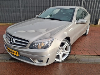 Mercedes-Benz CLC 180 K. Prestige Zr netjes