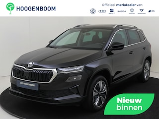 Skoda Karoq 1.0 TSI Business Edition | Panoramadak | Trekhaak | Stoel- en stuurwielverwarming | Keyless | Navigatie | Achteruitrijcamera | Achterbank verwarmd |