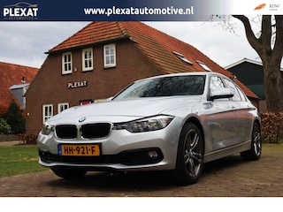 BMW 320i Essential Aut. | Facelift | M-Sport Wielen | Nieuw Model | Led achterlichten | Prof. Navigatie | Cruise Control |