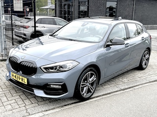 BMW 118i Executive Edition Panoramadak