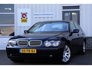 BMW 745i 334PK Executive*NL-Auto*Perfect Onderh.*Youngtimer*Comfort Stoelen/Stoelverw./Memorie/Navi/Cruise-Control/Clmate-Control/Parkeersens.V+A/18 inch LM*