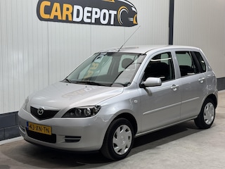 Mazda 2 1.4 Touring