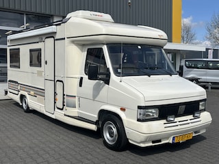 Fiat 290 Ducato - Bürstner opbouw Luifel Camera Vast bed Trekhaak Fietsenrek Dakkoffer