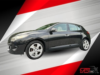 Renault Mégane 1.6 Dynamique| NWE APK | AIRCO | NAVI | TREKH