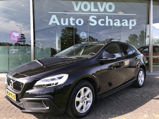 Volvo V40 2.0 T3 Momentum | Rijklaar incl 12 mnd Bovag | Standkachel Stoelverwarming Donker glas