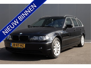 BMW 3-serie Touring 316i Special Edition | NL-AUTO | LMV | AIRCO | ECC | NAVI | YOUNGTIMER