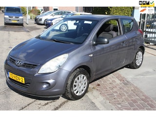 Hyundai i20 1.2i ActiveVersion Keurige auto