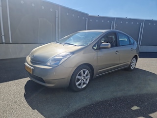 Toyota Prius 1.5 VVT-i
