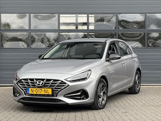 Hyundai i30 1.0 T-GDI MHEV COMFORT SMART I APPLE CARPLAY I ACHTERUITRIJCAMERA I CRUISE CONTROL I NAVIGATIE I CLIMATE CONTROL