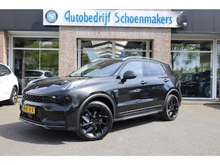 Lynk & Co 01 1.5 261PK! 6.6Wkh LADEN! Lynk & Co 01 1.5 261PK! 360-CAMERA PANO/SCHUIF INFINITY DAB NAVI CARPLAY CAMERA STOELVERWARMING ELEK.ACHTERKLEP 20"LMV