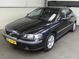 Volvo S60 2.4 Edition - Airco - Netjes Onderhouden - Trekhaak