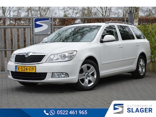 Skoda Octavia Combi 1.4 TSI Ambition - Clima|Stoelverwarming|Navi|Cruise|PDC