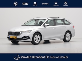 Skoda Octavia Combi 1.0 e-TSI 110pk DSG Business Edition Navigatie Pdc Cruise Lm Velgen 324