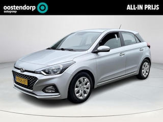 Hyundai i20 1.0 T-GDI Comfort | Rijklaarprijs! | Trekhaak | Camera | Apple Carplay/Android Auto  Climate Control | Cruise Control | Inclusief 12 mnd BOVAG-Garantie! |
