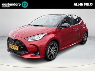 Toyota Yaris 1.5 Hybrid GR Sport **STOEL EN STUURWIELVERWARMING/ HEAD UP DISPLAY/ DODEHOEK DETECTIE/ 36 MAANDEN GARANTIE**