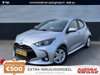 Toyota Yaris 1.5 Hybrid Business Stoelverwarming, Parkeersensoren, Adaptieve cruise control, Achteruitrijcamera, Apple Carplay/Android Auto