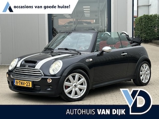 Mini Mini/Cabrio/Clubman/Countryman Cabrio 1.6 211pk Chili | 17-inch/PDC/Navi/Windscherm/Xenon