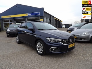 Fiat Tipo 1.4 T-Jet 16v 120PK Turbo Lounge / Rijklaarprijs