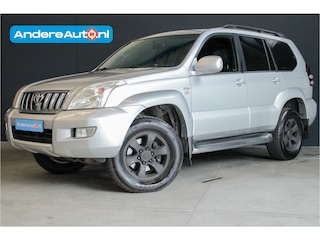 Toyota Land Cruiser 3.0 D-4D Executive Blind Van |Youngtimer|nieuwe accu's|Apple/Android|grijs kenteken|leder|climate control|trekhaak|