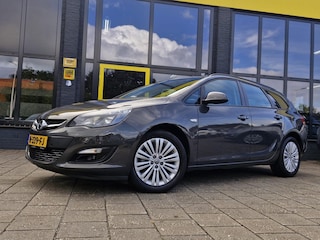 Opel Astra Sports Tourer 1.4 Turbo Business + | Trekhaak | Parkeer Sensoren V + A | Cruise Control | Climate Control | Tel.