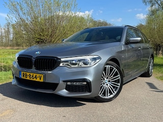 BMW 5-serie Touring 520d High Executive / Automaat / Airco / Navigatie / Camera / Full Leder / Elektrische Voorstoel en Achterklep