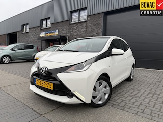 Toyota Aygo 1.0 VVT-i x-play | 1E EIGENAAR | 12MND GARANTIE | ELEC RAMEN | AIRCO | NL AUTO |