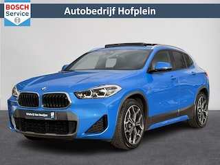BMW X2 xDrive25e High Executive M Pakket | Panodak | HK | Elektr Stoelen | Leer | ACC ( Vestiging - Nieuwegein )