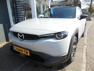 Mazda MX-30 e-SkyActiv 145 First Edition 36 kWh 12 maanden Bovag garantie carplay/android