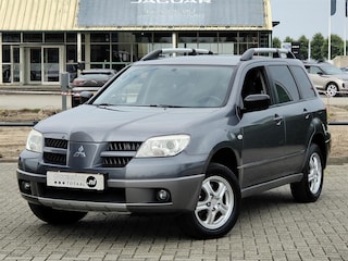 Mitsubishi Outlander 2.0 Invite plus