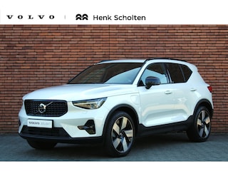 Volvo XC40 T5 Plug-In Hybride Ultimate Dark | panoramadak met Schuif-/Kanteldak | Power Seats Met Geheugenfunctie | Exclusief Woolblend bekleding | Getint Glas Achter | Adaptieve Cruise Control Met Pilot Assist | Premium audio by Harman Kardon | 360° Parkeercamera | Verwarmbare Voorstoelen en stuur | Park Assist Voor & Achter