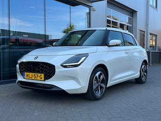 Suzuki Swift 1.2 Style Smart Hybrid|Camera|Stoelverwarming|Navi|Carplay|Adapt Cruise