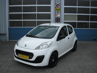 Peugeot 107 1.0 Access Accent
