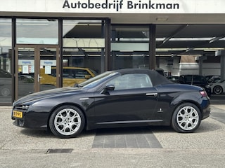 Alfa Romeo Spider 2.2 JTS 136KW Exclusive Navigatie Leder