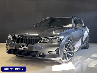 BMW 3-serie Touring 318i Executive Edition Automaat | M-pakket | Nieuw model | Sportstoelen | Camera | Carplay | Navi | Full LED