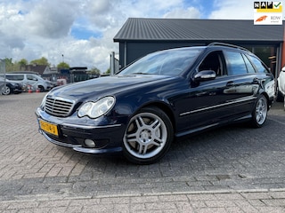Mercedes-Benz Combi AMG 32